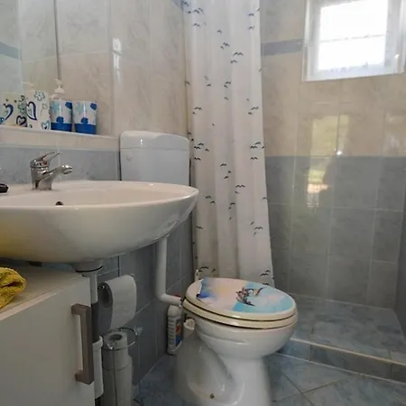 Apartamento With A Parking Space Pavicini, Marcana - 21315 Pavicini